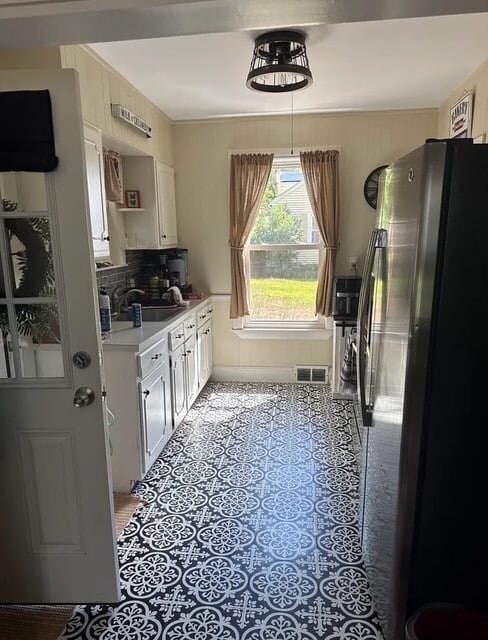 Building Photo - 26 Glenwood Rd