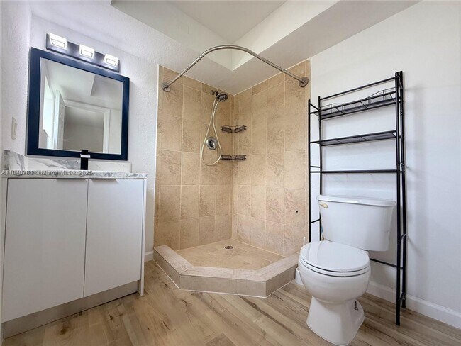 Building Photo - 7737 SW 88th St