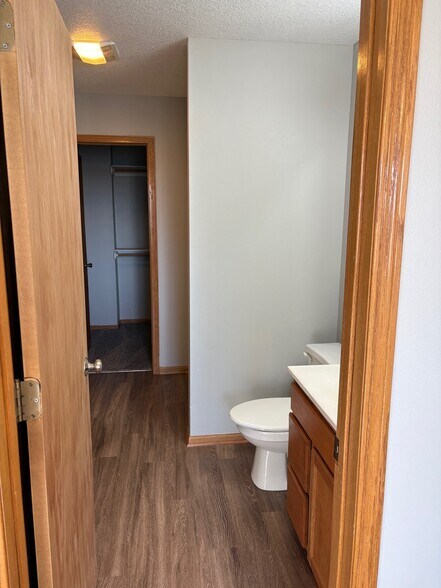 Building Photo - 1406 Adams St SE