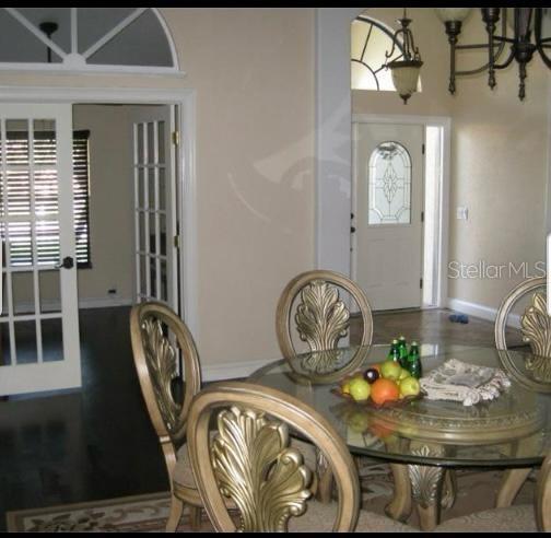 Building Photo - 2813 Amberly Ct