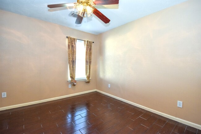 Building Photo - 7215 Kransburg Ranch Dr