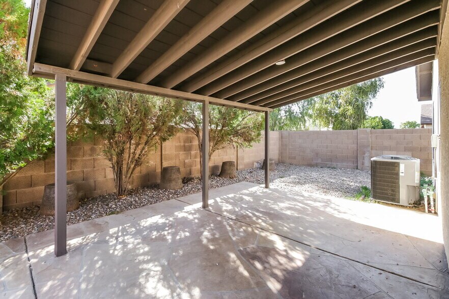 Building Photo - 6329 W Puget Ave