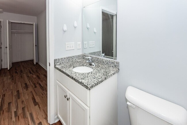 Building Photo - 2 Bedroom, 2 Bathroom Duplex - Moncks Corner