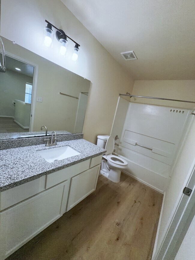 Building Photo - 6656 Sharpstown Green Cir