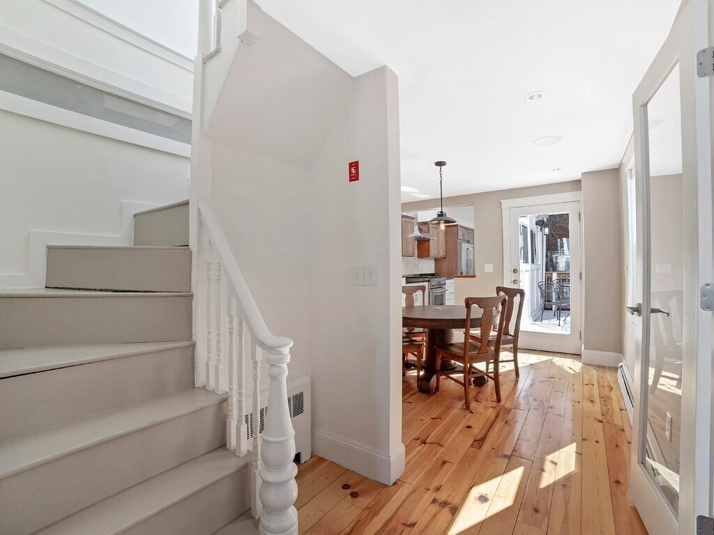 Building Photo - 27 Allston St