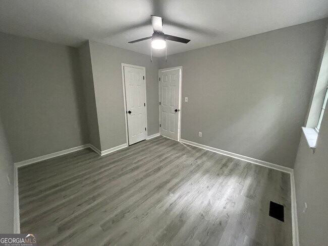 Building Photo - 5019 Peach Mountain Cir