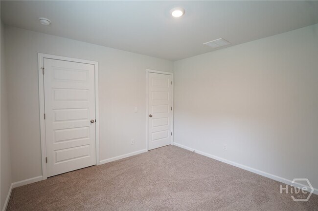 Building Photo - 138 Painted Lady Lp