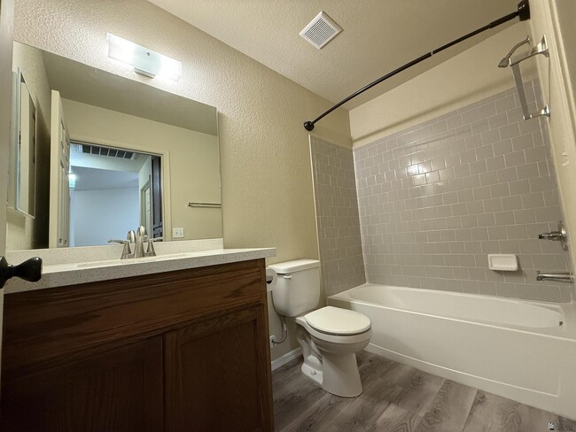 Building Photo - 7375 E 39th St