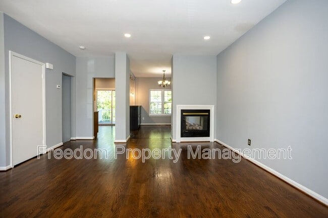 Building Photo - 17286 Wexford Loop
