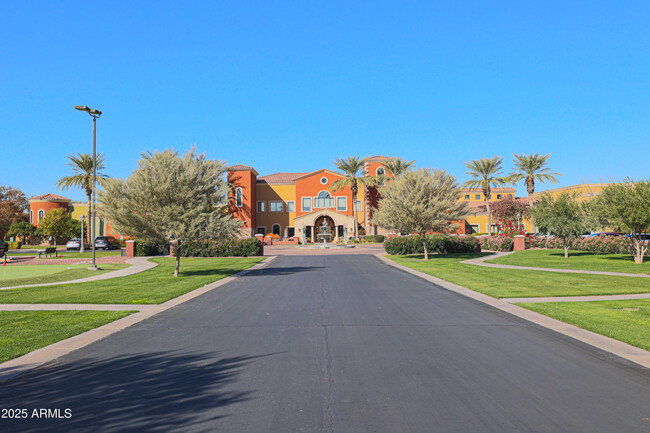 Building Photo - 42016 W Ellington Ln