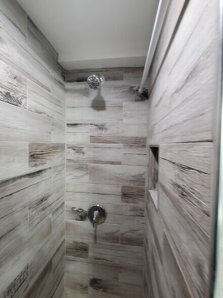Bathroom 2 - 117 68th Pl