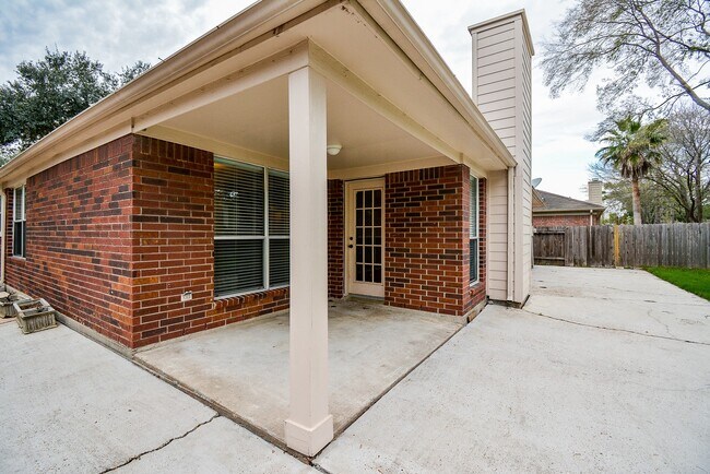 Building Photo - 1319 Irish Mist Ct