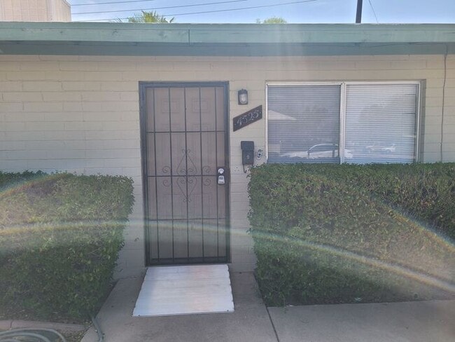 Primary Photo - Charming two-bedroom, one-bathroom apartment