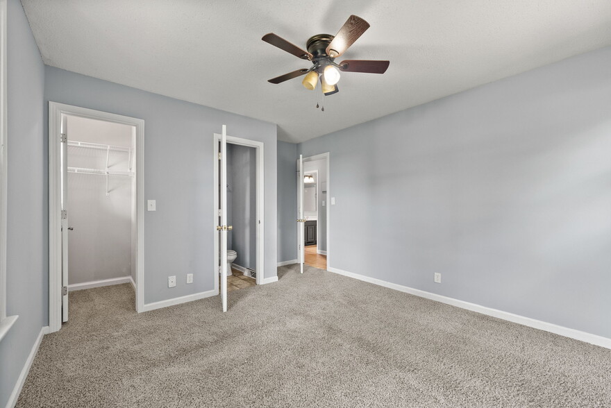 Building Photo - 167 Taft Dr