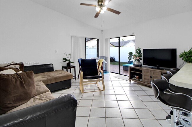 Building Photo - 13625 SW 99th Terrace