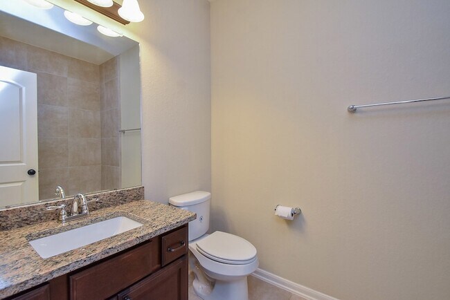 Building Photo - 23322 Del Rosso St