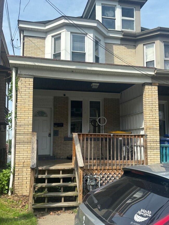 Building Photo - 1489 Park Blvd