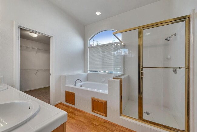 Building Photo - Spacious 4 Bedroom Home. Located in Cupertino