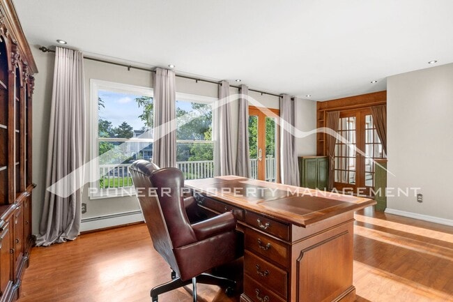 Building Photo - Charming 2-Bedroom + Office in the Histori...