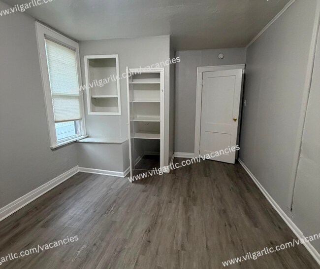 Building Photo - 4200 Jefferson St