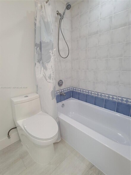 Building Photo - 3500 Coral Way
