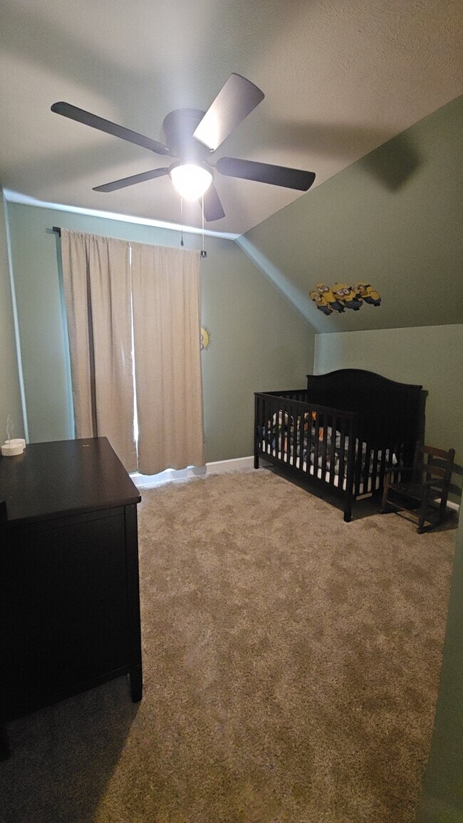 Building Photo - 207 Hawk Run