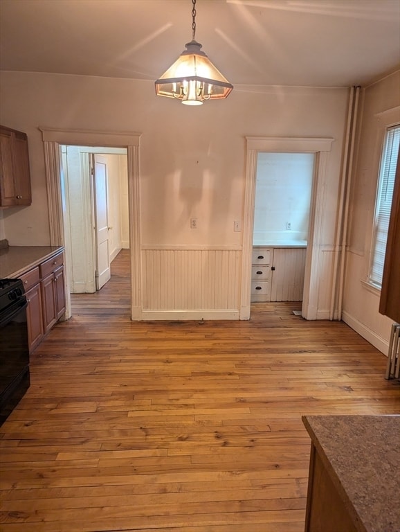 Building Photo - 545 Revere St