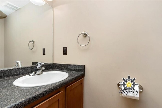 Building Photo - 5556 Geronimo Way