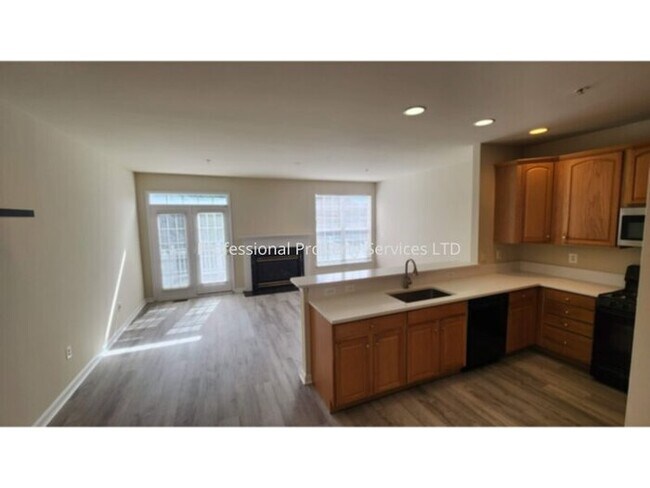 Building Photo - Price Correction! Luxury Townhome In The Villages Of Urbana