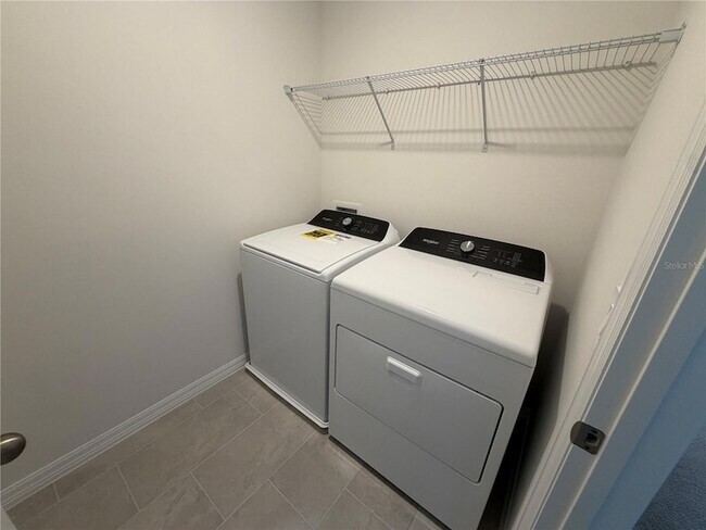 Building Photo - 4543 Range Land Wy