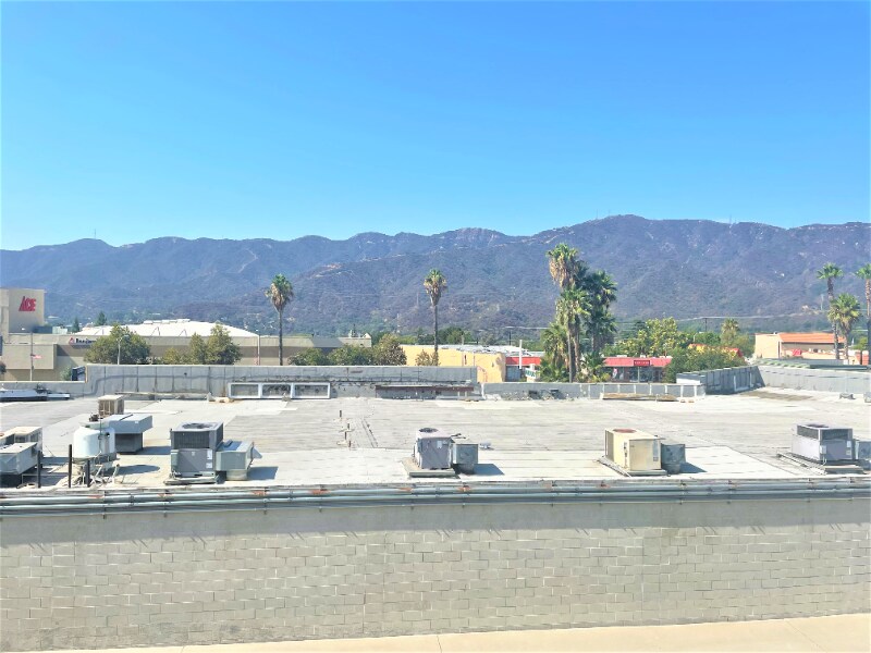 Building Photo - 3119 Foothill Blvd