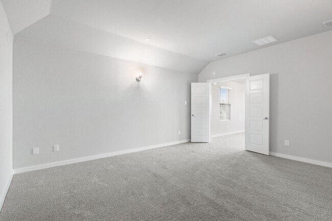 Building Photo - 2010 Sandpiper Wy