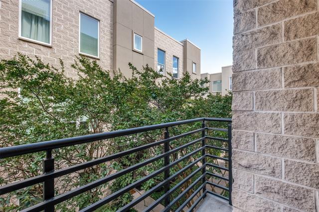 Building Photo - 4312 McKinney Ave