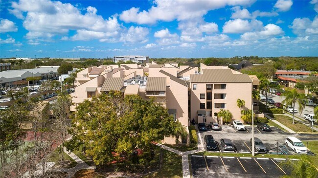 Building Photo - 10500 SW 108th Ave