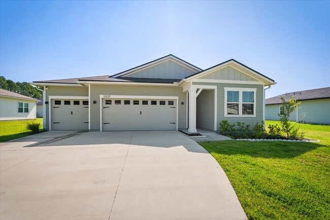 Primary Photo - 4 Bedrooms | 2 Bathrooms | Screened Patio ...