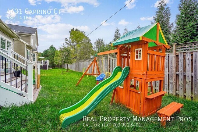 Building Photo - 4631 Caprino Ct
