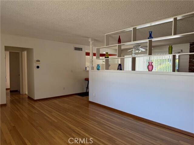 Building Photo - 11543 Swinton Ave