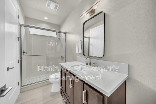 Building Photo - 2408 Schooner Ave