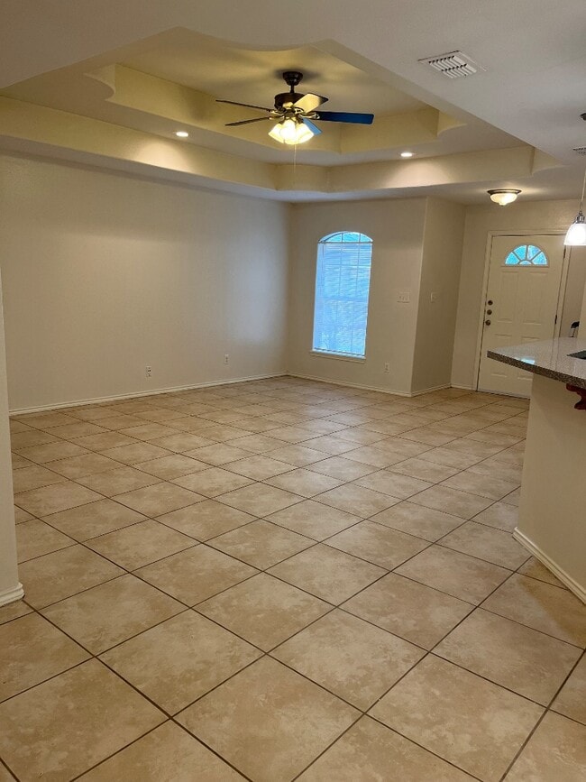 Building Photo - 20792 Alta Vista Ct