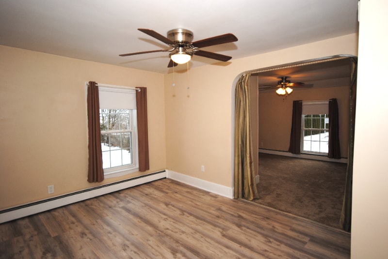 Building Photo - 79 School St