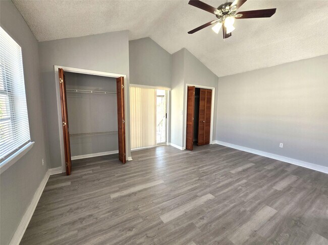 Building Photo - 11951 SW 271st Terrace