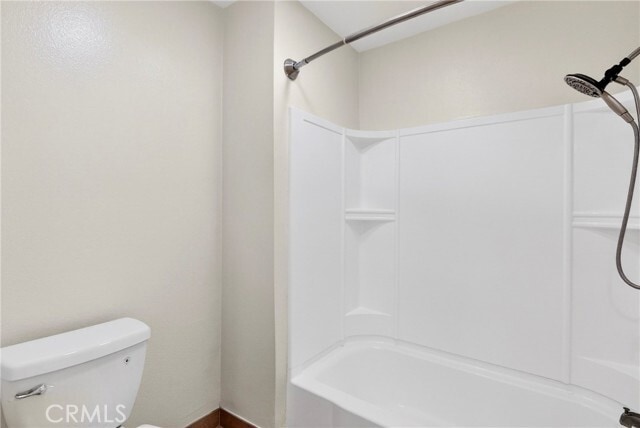 Building Photo - 3 Silver Fir