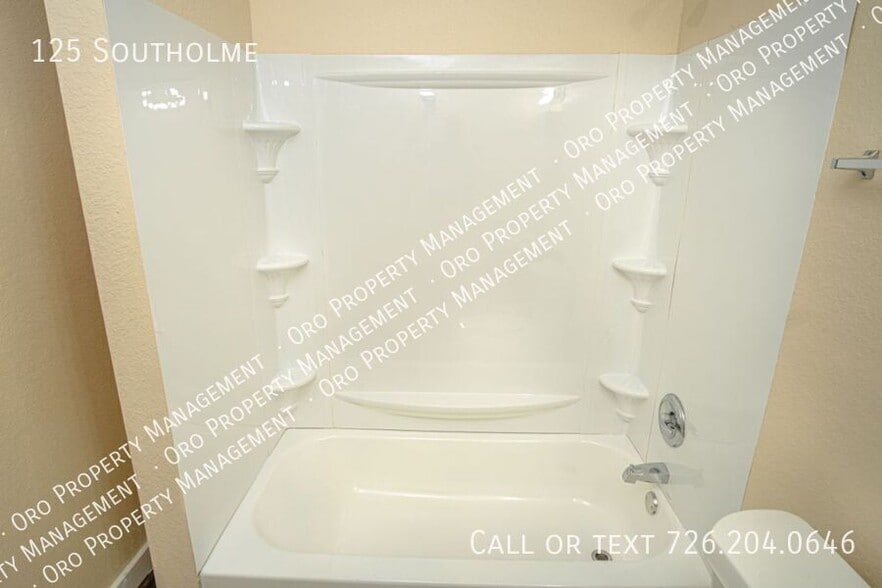 Building Photo - 125 Southolme-