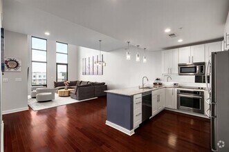 Building Photo - 2608 Museum Way