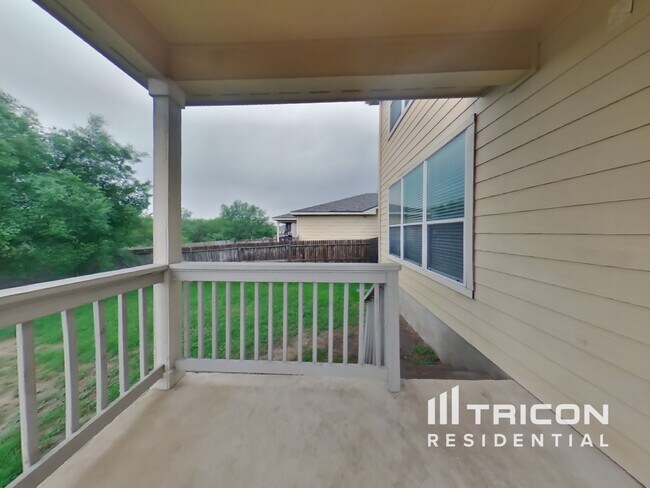 Building Photo - 2511 Sunset Bend