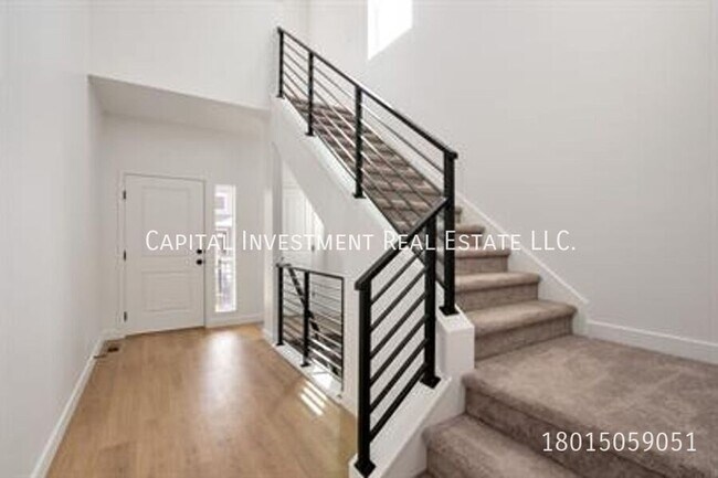 Building Photo - 4692 Camellia Ln
