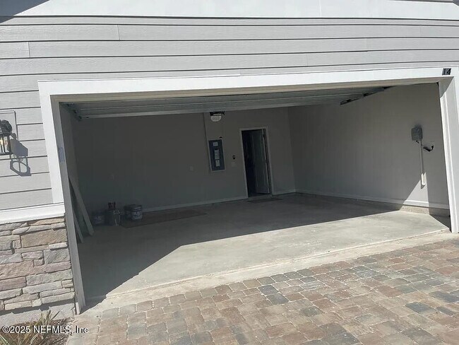 Building Photo - 140 Brookgreen Wy