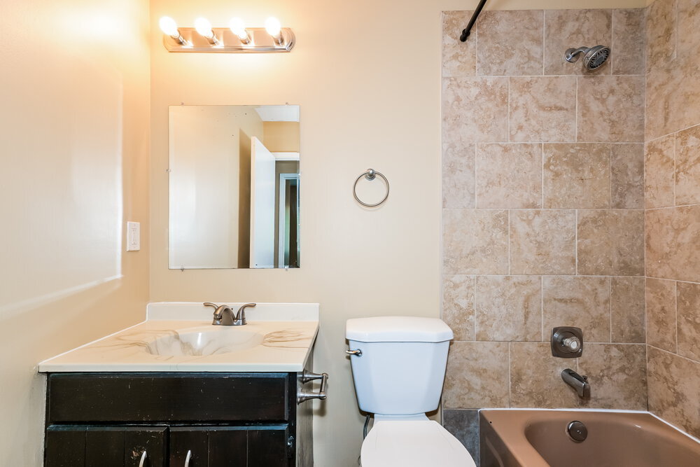 Building Photo - 3319 Tom Sawyer Dr