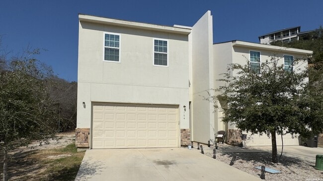 Building Photo - 164 Ave Ventana