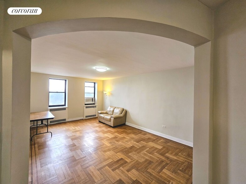 Building Photo - 5400 Fieldston Rd